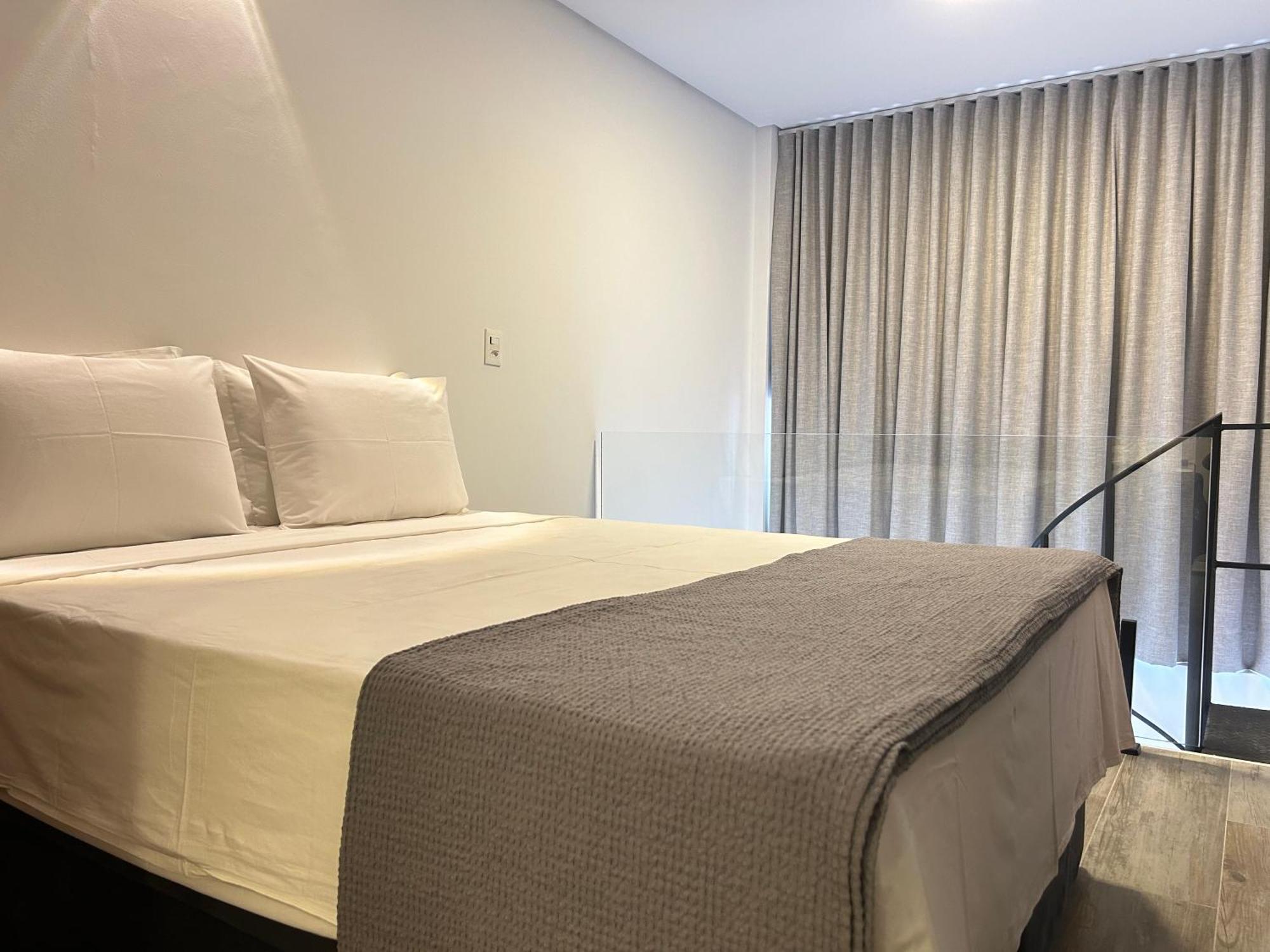 サンパウロ Pinheiros Duplex No Poolアパートホテル エクステリア 写真